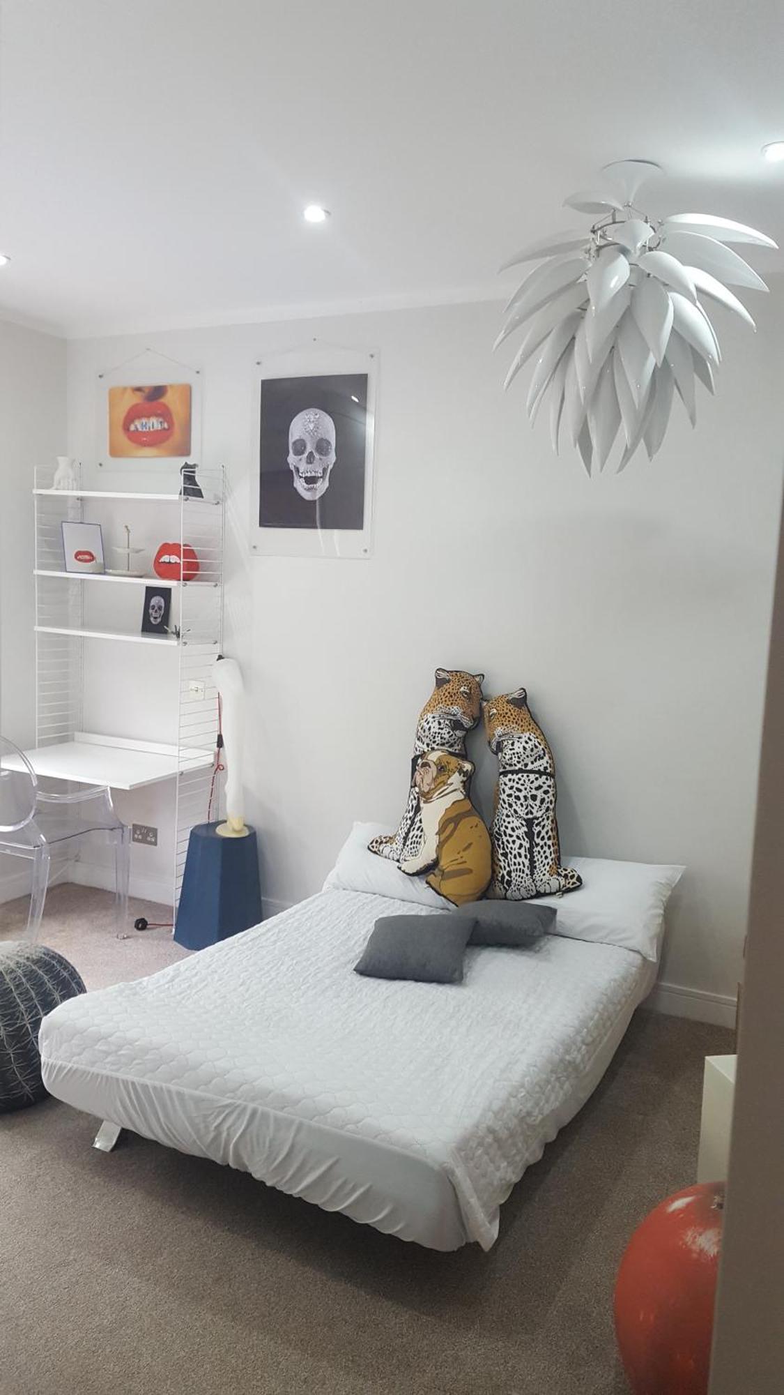 Family Home With Easy Commute To London! Croydon kerület Kültér fotó